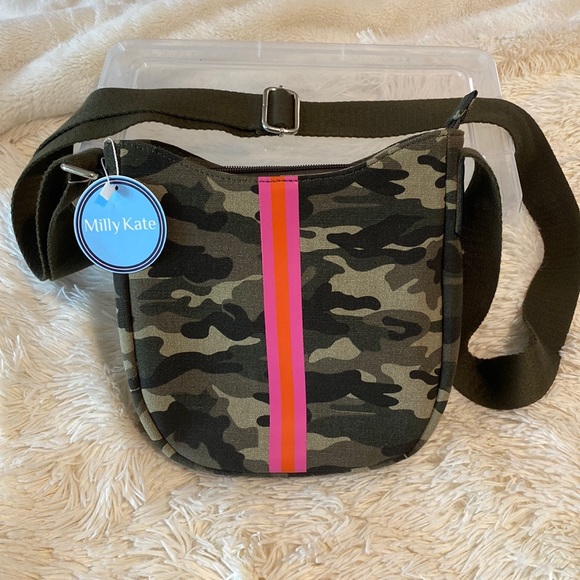 Milly Crossbody - Pink